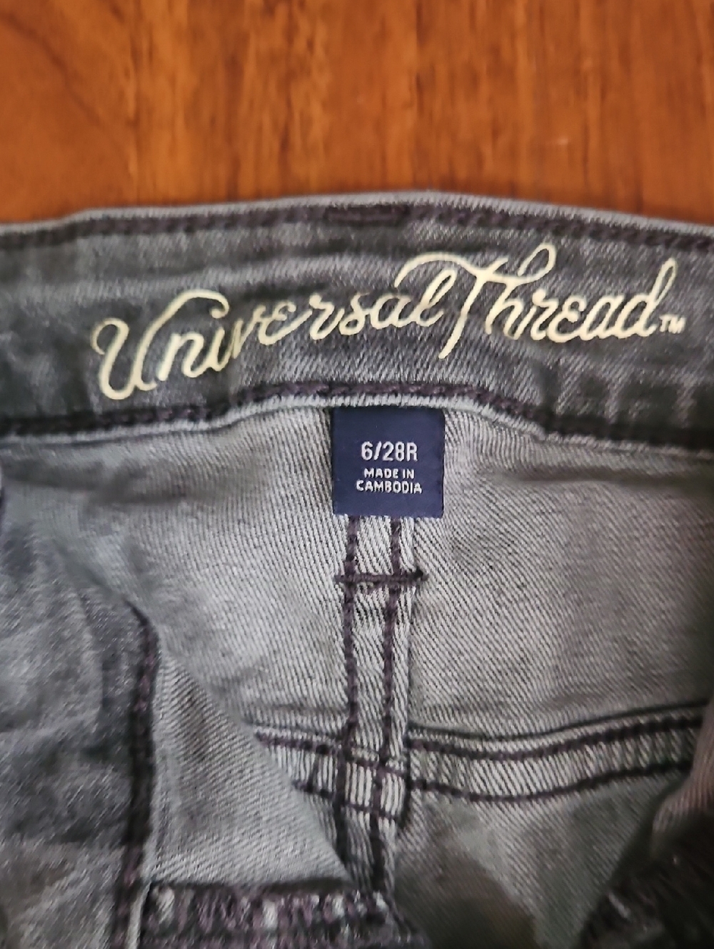 Universal Thread Gray Denim Jeans with Embroidered Waist Logo